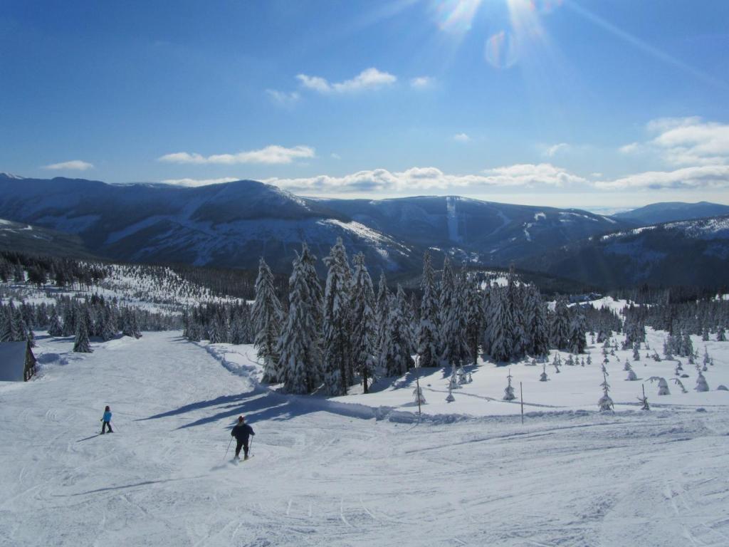 Horska Chata Sedmidoli Hotel Spindleruv Mlyn Exterior photo